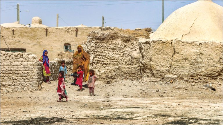 آنان که سرزمین ندارند