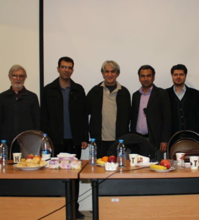 آرش نصر اصفهانی در جلسه دفاع از پایان نامه دکترا