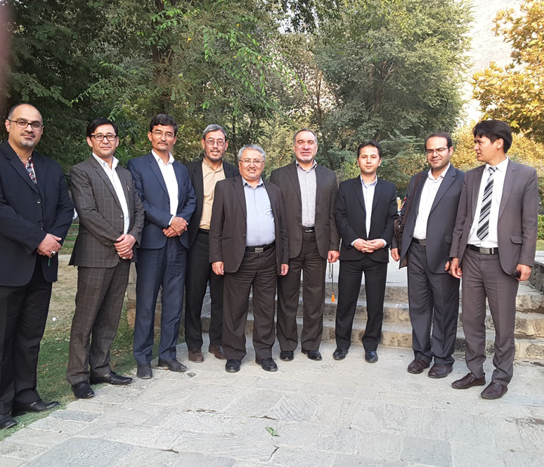دانشجویان افغانستانی شاغل به تحصیل در دانشگاه های ایران