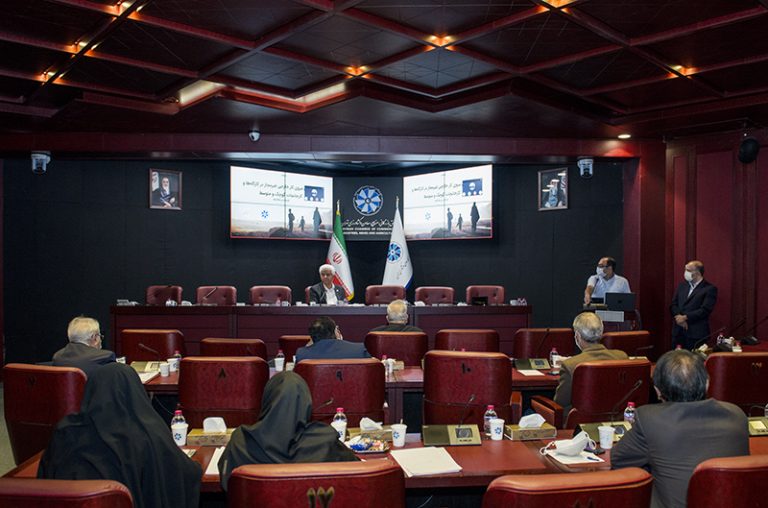 ضرورت رفع محدودیت استفاده از نیروی کار افغانستانی در بنگاه های تولیدی