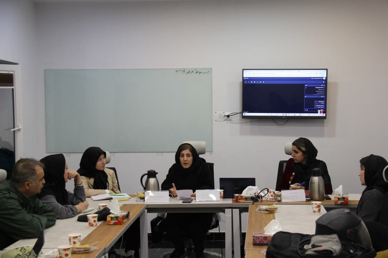 نشست بررسی اشتغال زنان مهاجر در ایران